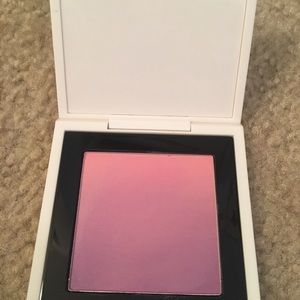 Limited edition Mac ombre blush